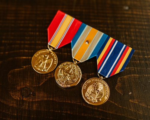 https://caloundraframing.com.au/wp-content/uploads/2022/06/Medal-Mounting.jpg